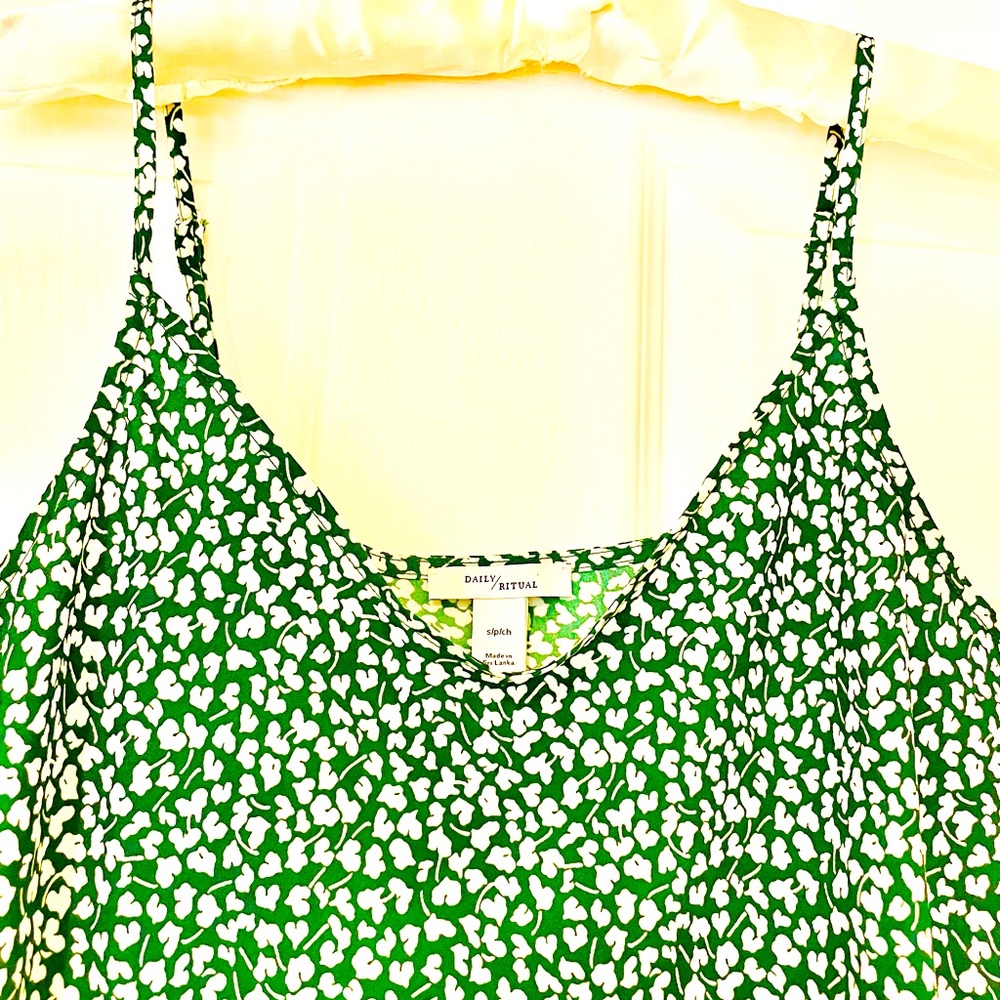 dress sise S Like New , adjustable straps. Green & white,
